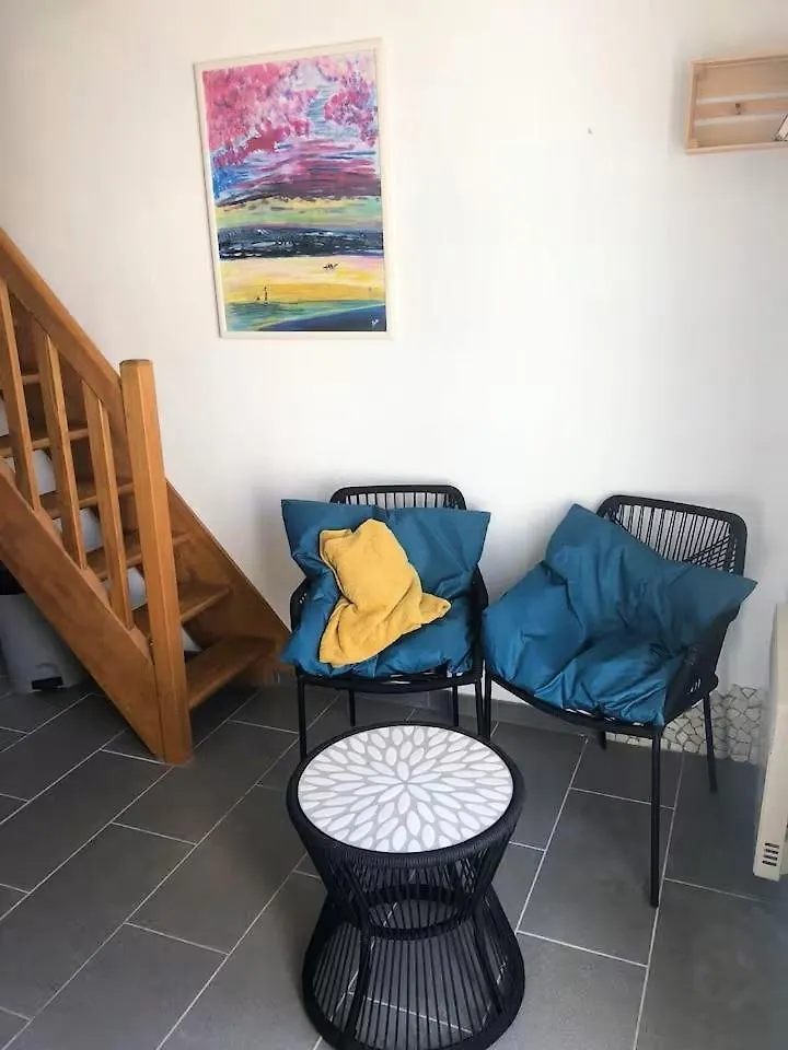 Charmant Duplex Avec Belle Vue Mer La Plage A 100 M Saint-Nic Francia